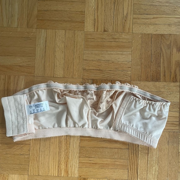 Women’s bras Carole Martin and Glamorise size 36 - Picture 4 of 4